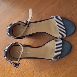 CL Laundry by Chinese Laundry heeled sandals